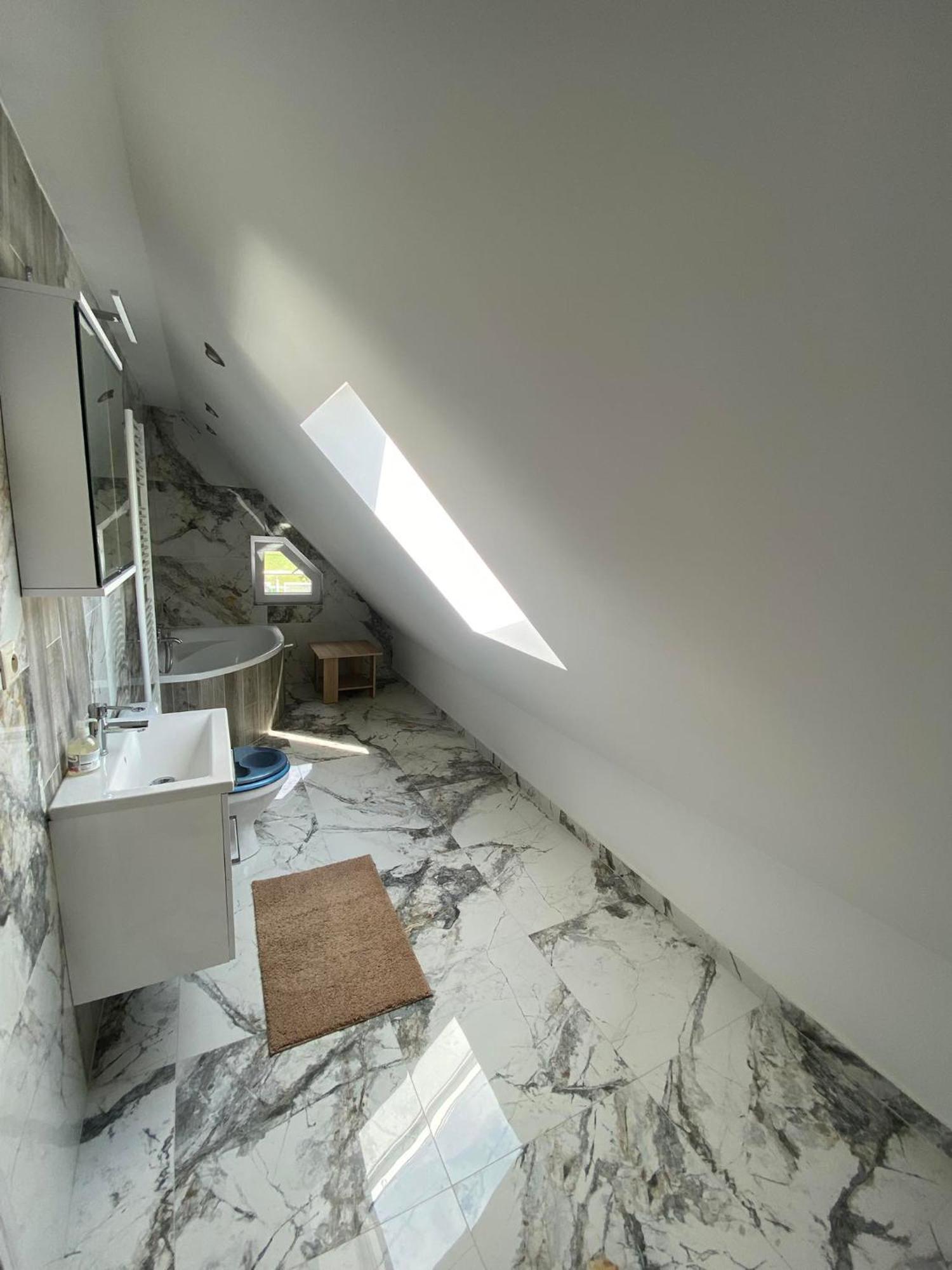 Apartman Nikol Prievidza Exterior foto